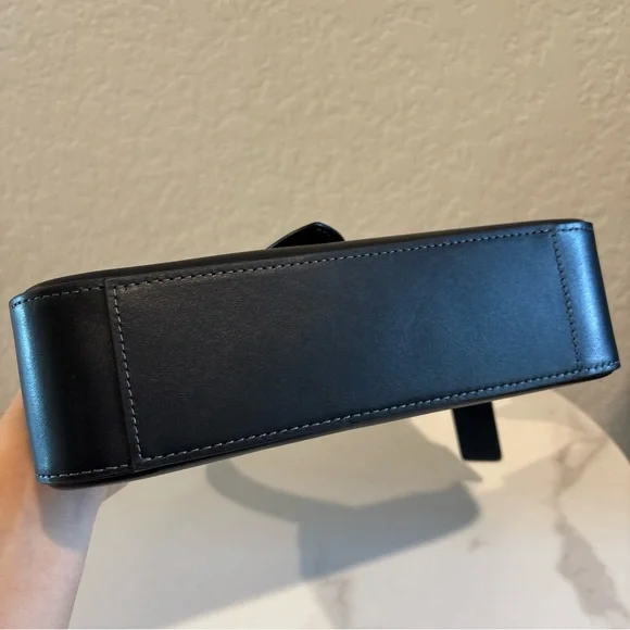 NWT COACH Eliza Shoulder Bag With Leather Covered Closure - Picture 8 of 10